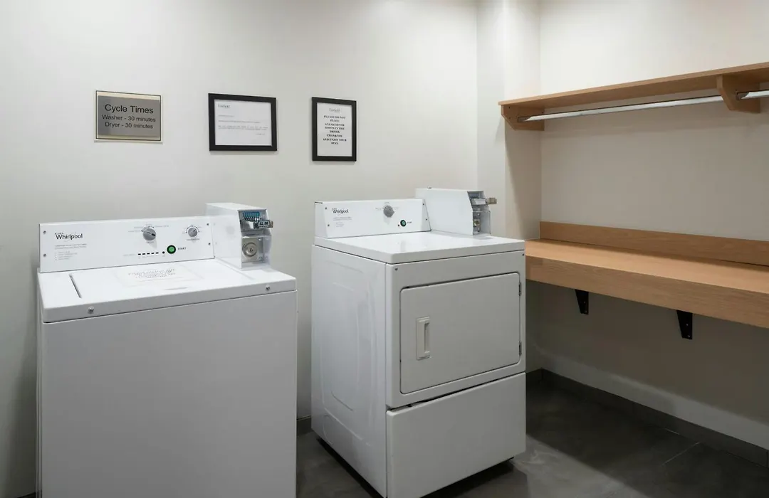 Fairfield Inn & Suites By Marriott Newark Liberty International Airport-1